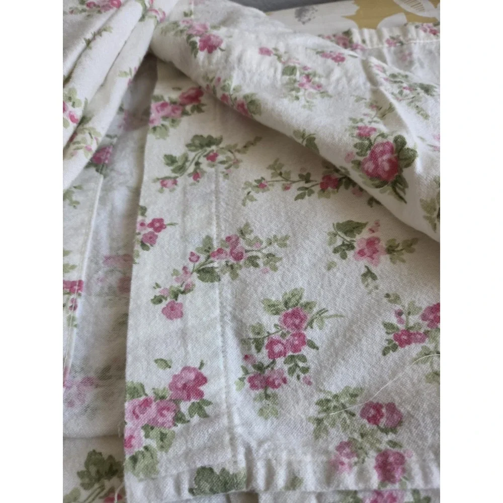 Laura Ashley flat king